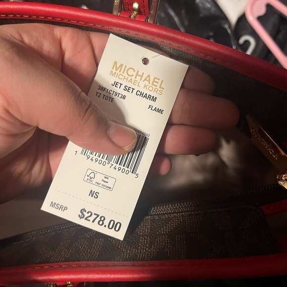 Michael Kors jet set charm TZ tote purse in color flame - Picture 4 of 6